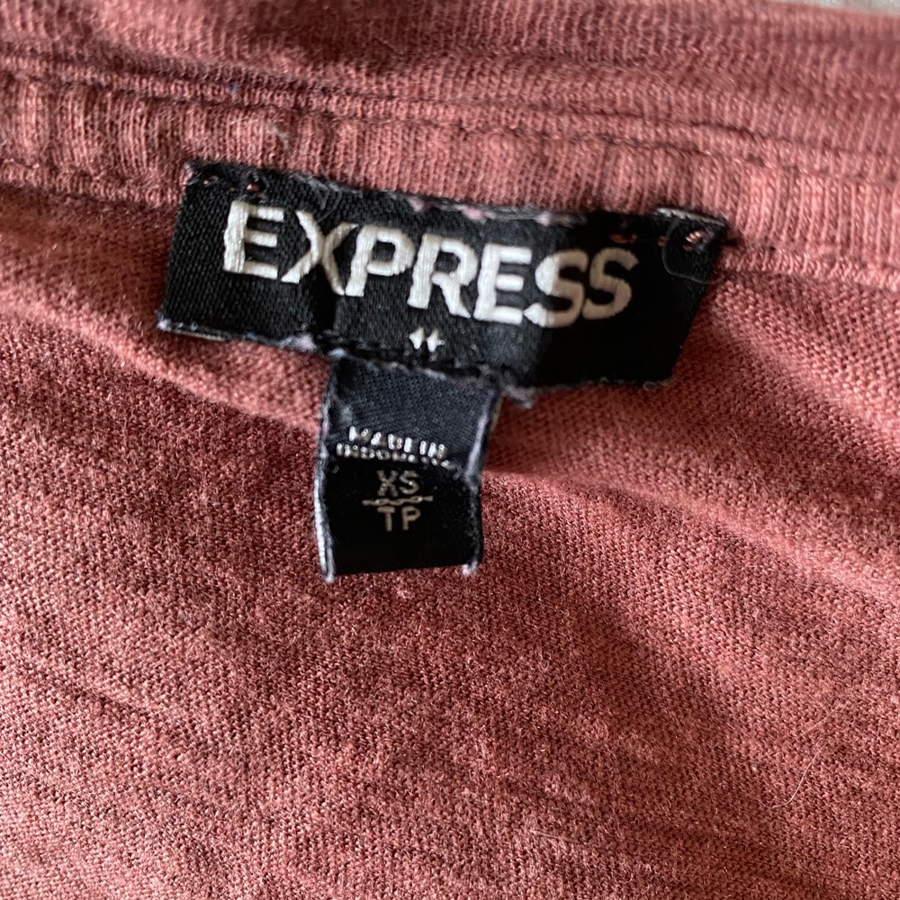 Express tie front top
